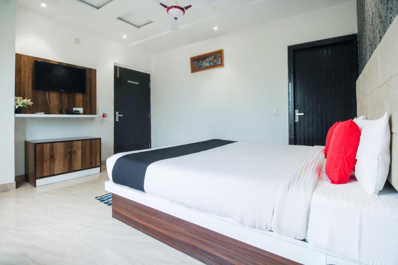 Hotel O Jalsa Tājganj Exteriör bild