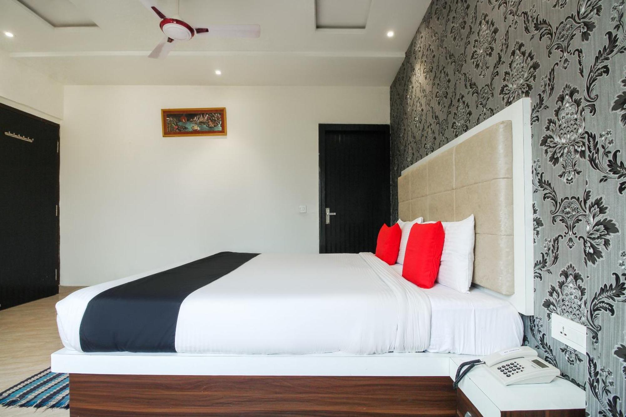 Hotel O Jalsa Tājganj Exteriör bild